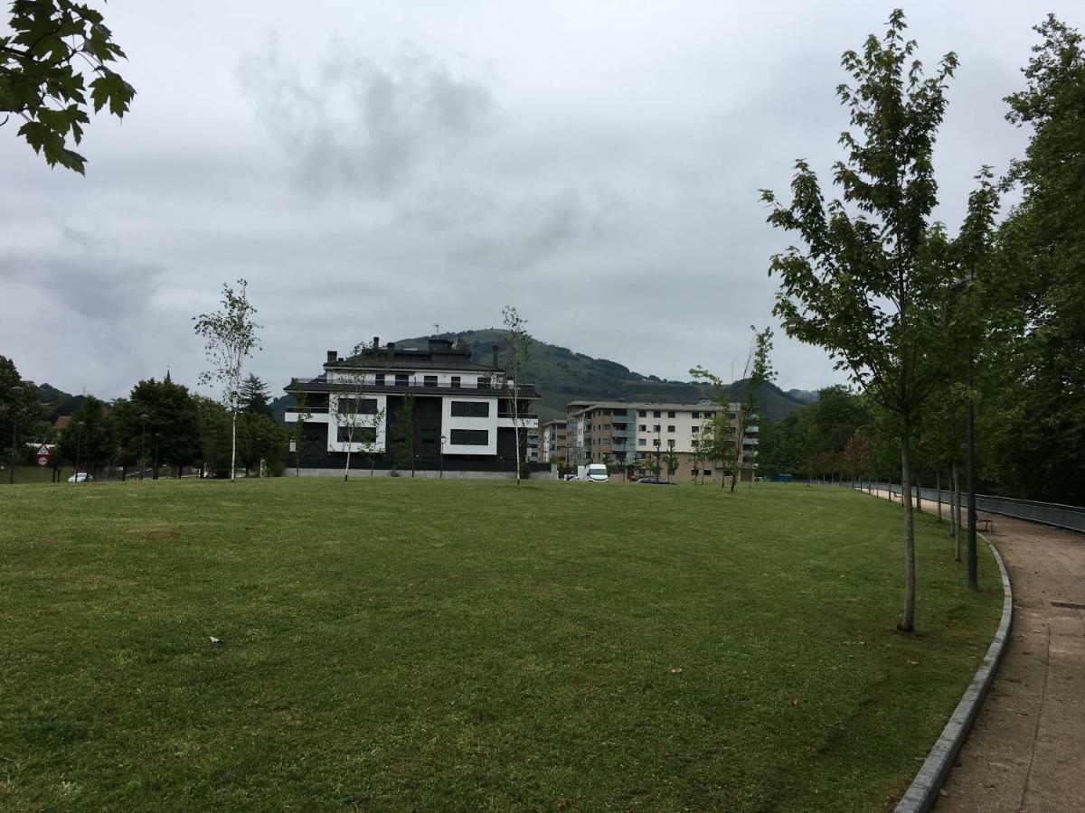Apartamento Loiola Azpeitia Exteriör bild